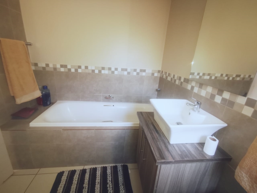 2 Bedroom Property for Sale in Douglas Valley Free State